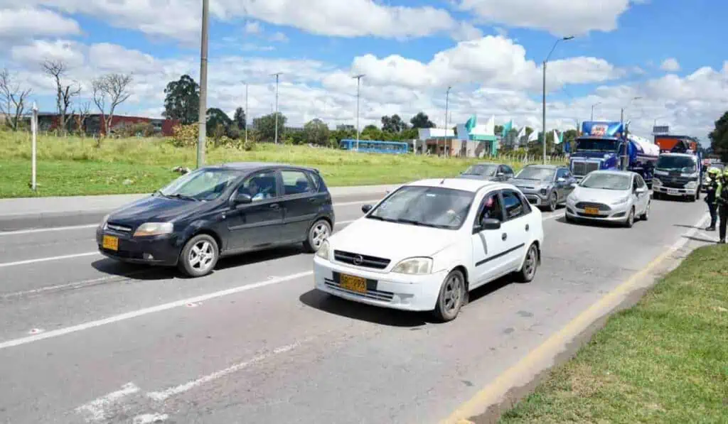 Ampliación de la Autopista Norte de Bogotá ya inició obras: IDU confirmó fecha en que se entregará la obra Inician obras de ampliación de la Autopista Norte