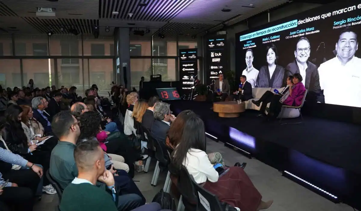 Home - Valora Analitik Líderes empresariales
