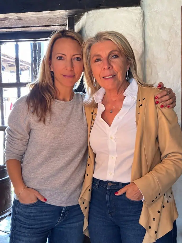 Entrevista | Así logró La Fragata consolidarse como uno de los restaurantes más famosos de Colombia; revela plan a 2030 María Teresa Calderón Silva, CEO de Grupo La Fragata (izquierda), y su madre, María Clemencia Silva de Calderón, subgerente. Foto: cortesía Grupo La Fragata