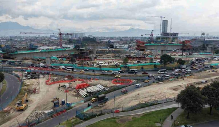 Home - Valora Analitik Megaobra del puente de la calle 13 acelera su ejecución