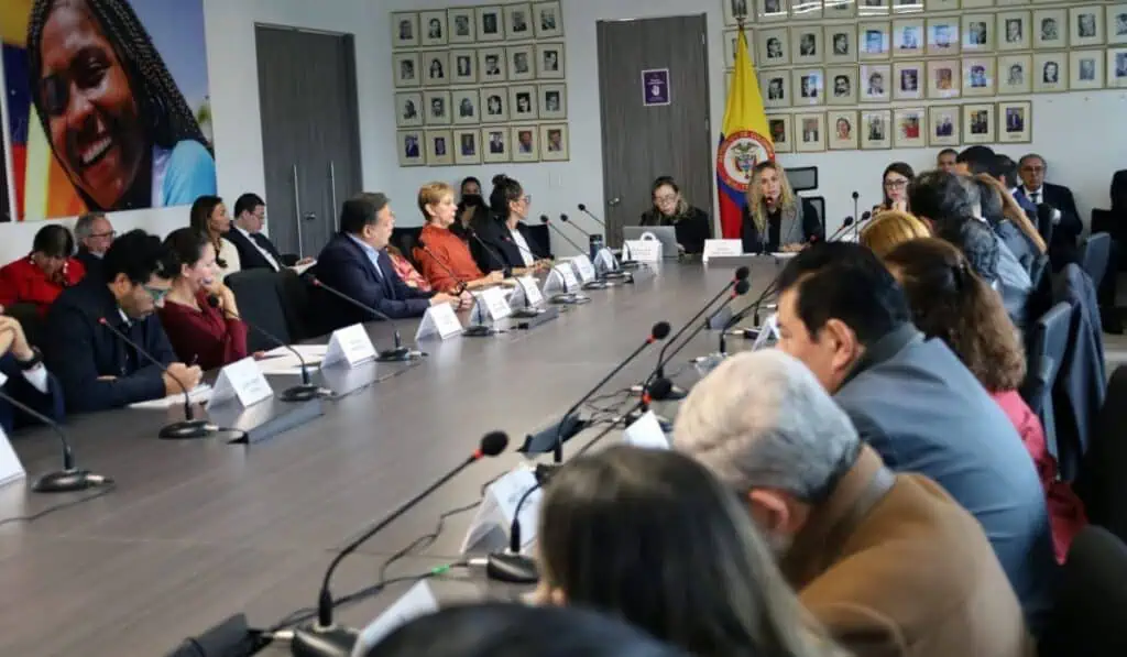 Comienzan reuniones previas a la discusión del salario mínimo entre empresarios, Gobierno y trabajadores Ministra de Trabajo, Natalia López. Imagen: Ministerio de Trabajo