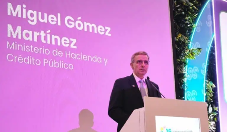 Gobierno De La Espriella y gremios financieros firman acuerdo para combatir el gota a gota en Colombia Ministro de Hacienda, Miguel Gómez Martínez.