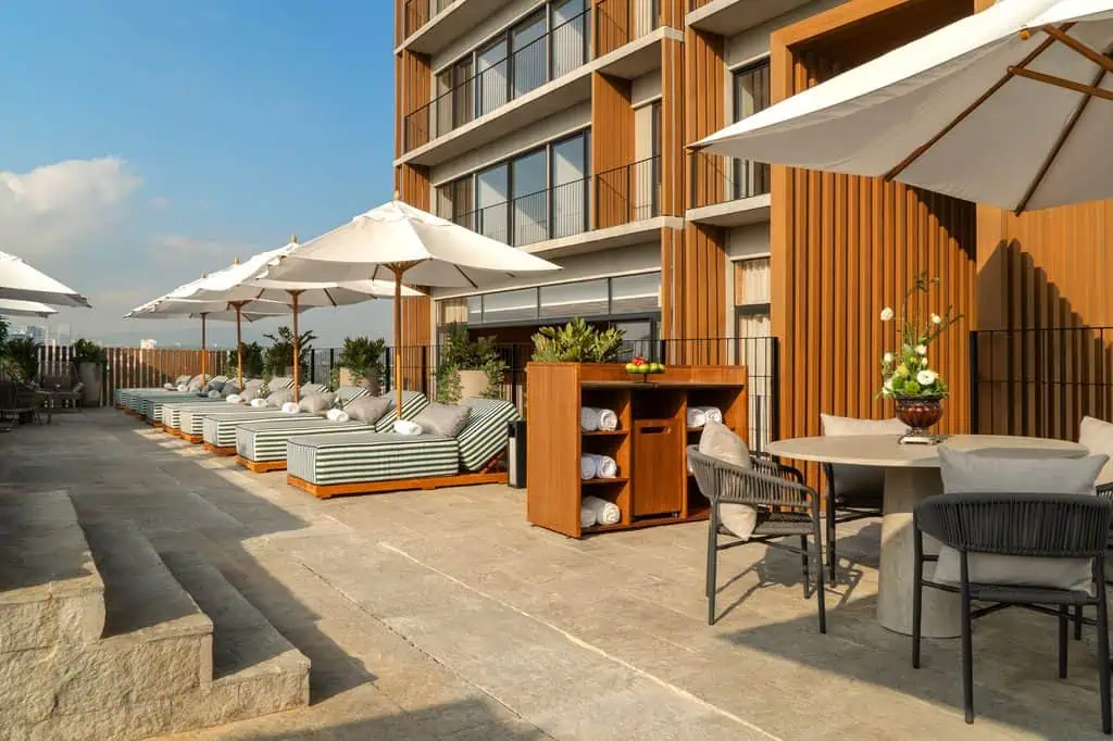 Guadalajara y Ciudad de México: así son los nuevos y renovados hoteles NH en México Terraza NH Guadalajara Studios en México. Foto: Cortesía.