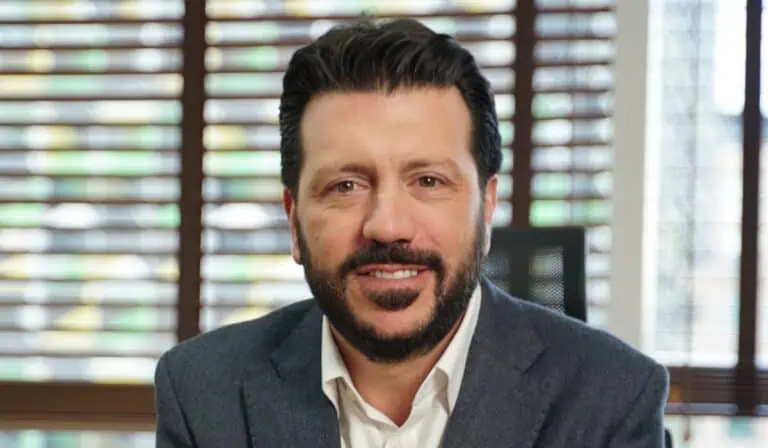 Altia le compra a Isagen cinco proyectos renovables en Colombia; busca expandirse en energía solar Nicolás Azcuénaga, presidente de Altia. Imagen: Altia
