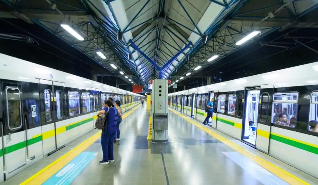 Metro de Medellín anuncia operación especial durante el EDC y Festival Altavoz: así será la extensión de horario Operación del Metro de Medellín