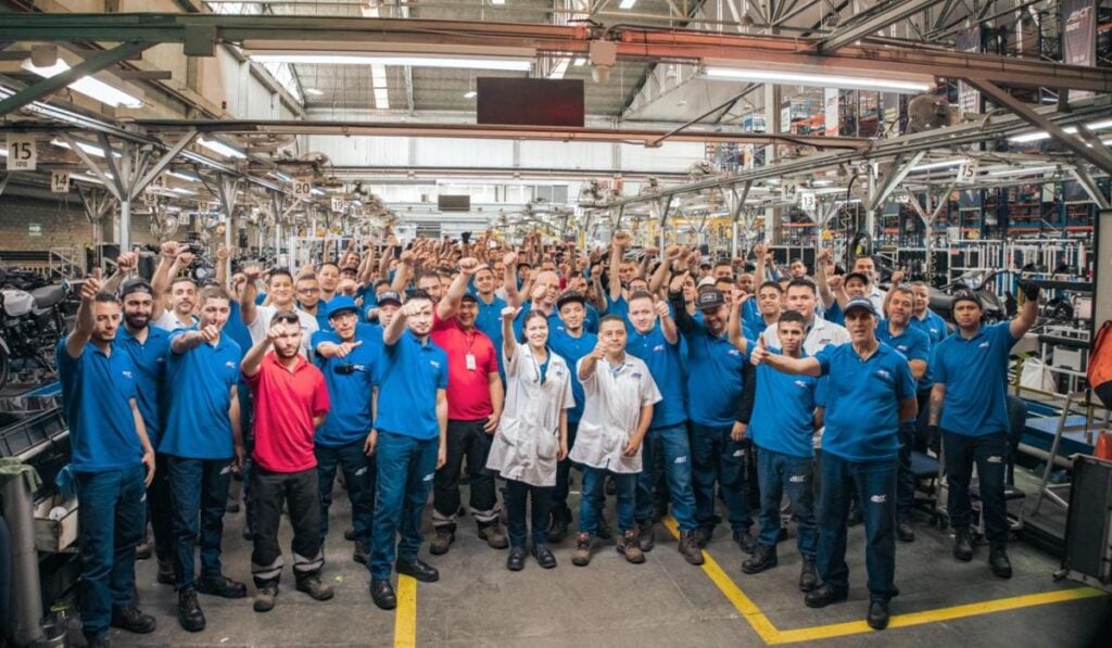 Entrevista | AKT revela dos nuevos lanzamientos para los próximos meses: espera superar las 220.000 unidades vendidas en 2026 Planta de AKT