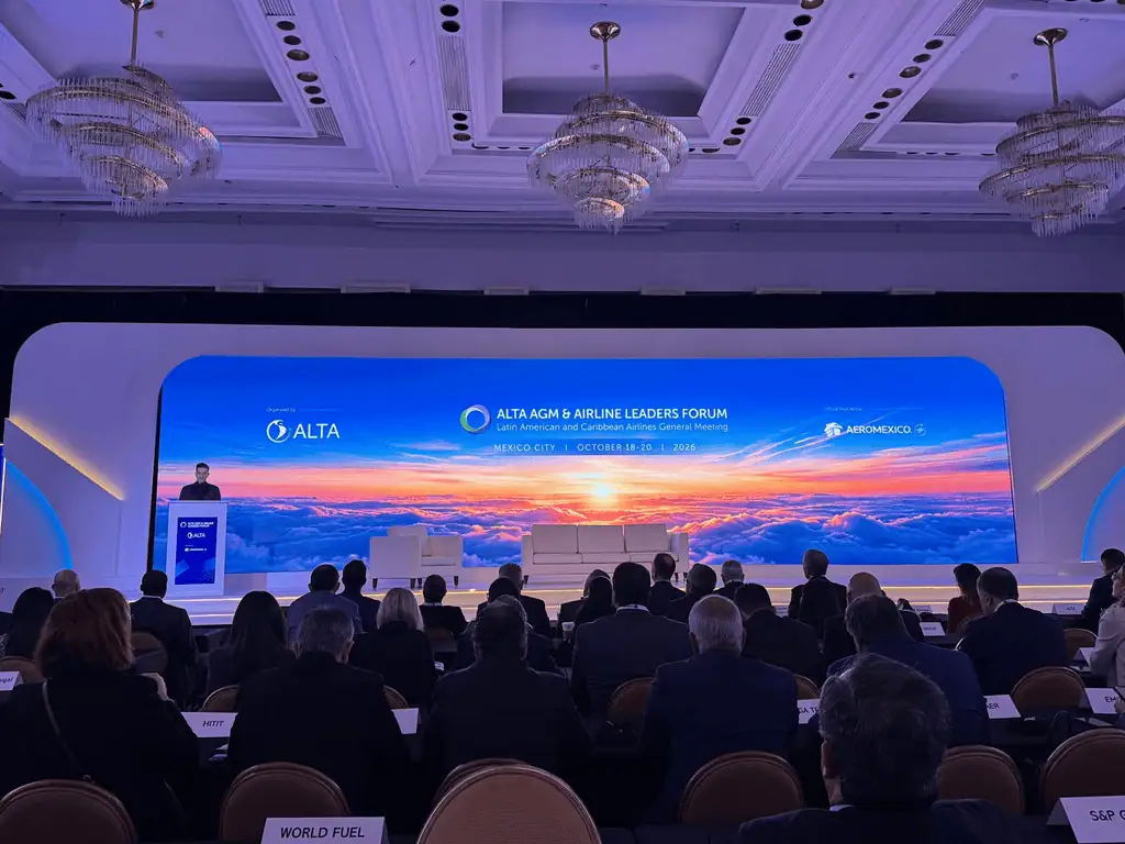 Gasto en combustible de aerolíneas en América Latina subió cerca de 80 % en un año: ALTA ALTA AGM & Airline Leaders Forum 2026. Foto: Nataly Vargas, Valora Analitik.