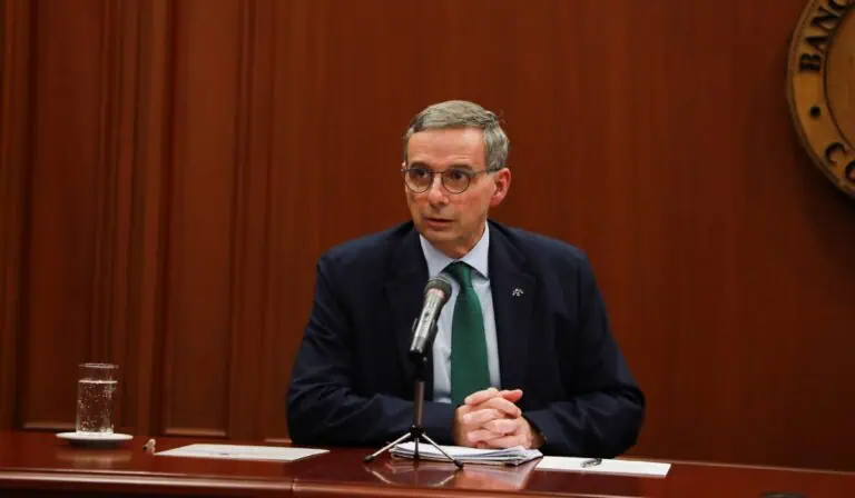 MinHacienda del gobierno De la Espriella destapó “la raíz de los males fiscales” que tienen los impuestos en Colombia ministro hacienda habla impuestos colombia