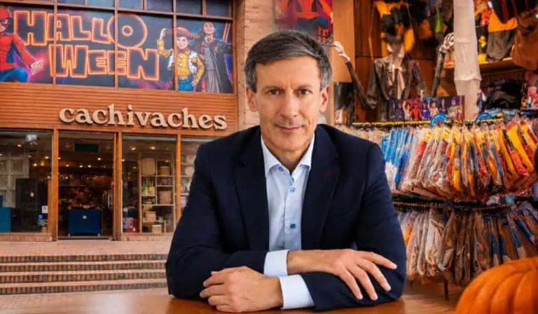 Entrevista | Cachivaches, la empresa colombiana de más de 60 años que crece con Halloween: así cambió el negocio de los disfraces Juan de la Espriella, gerente de Cachivaches